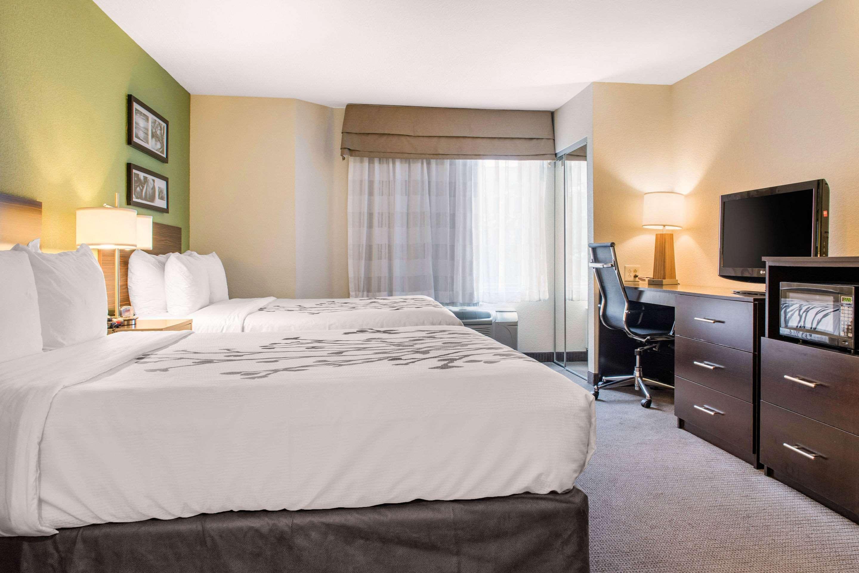 קולומבוס Sleep Inn & Suites מראה חיצוני תמונה
