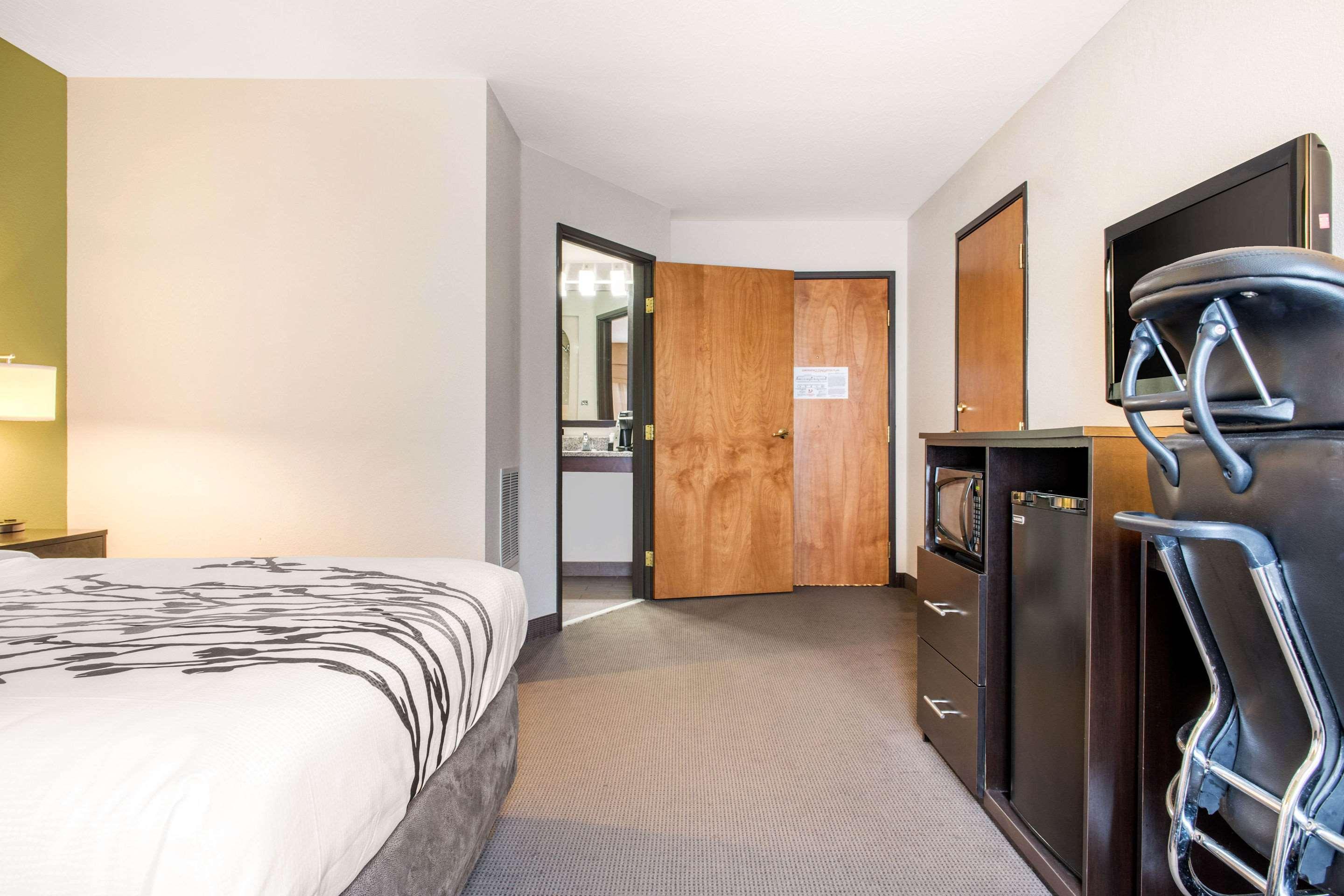 קולומבוס Sleep Inn & Suites מראה חיצוני תמונה