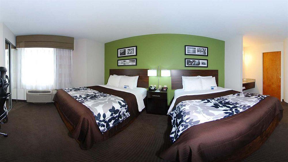 קולומבוס Sleep Inn & Suites מראה חיצוני תמונה