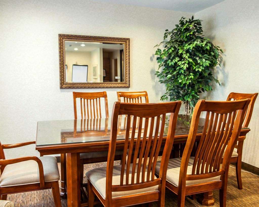 קולומבוס Sleep Inn & Suites מתקנים תמונה