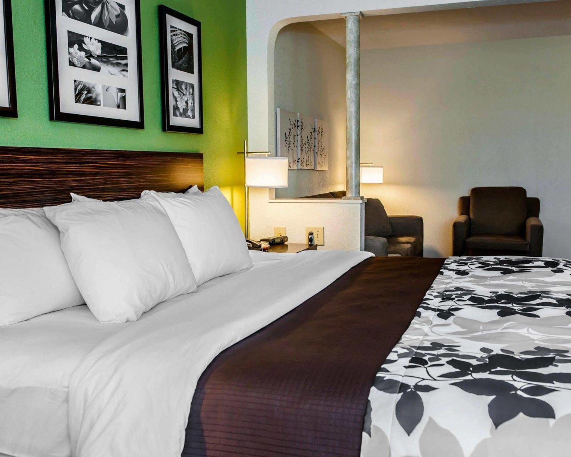 קולומבוס Sleep Inn & Suites מראה חיצוני תמונה